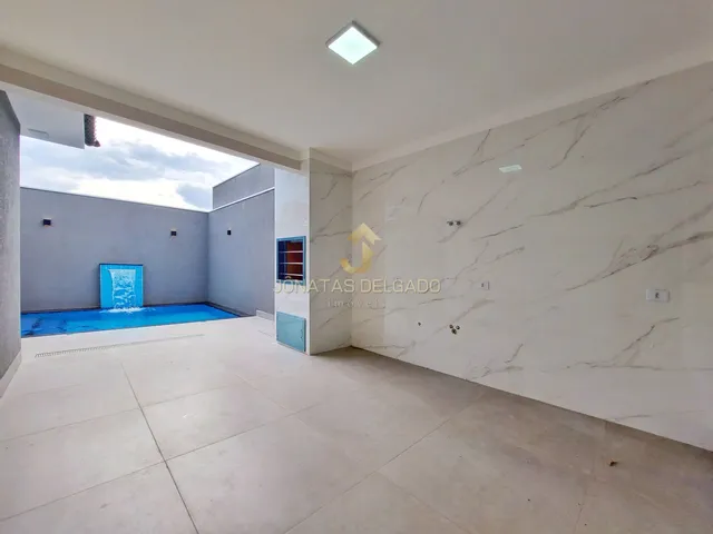 Imagem 14: Casa com piscina e 2 suítes no Jardim Munique - Maringá/PR