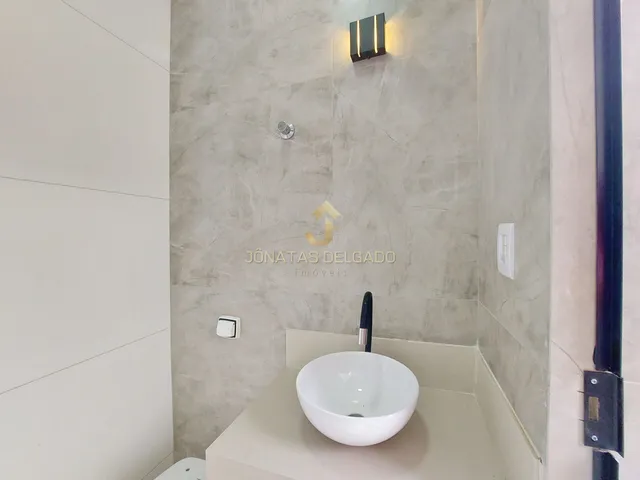 Imagem 5: Casa com piscina e 2 suítes no Jardim Munique - Maringá/PR