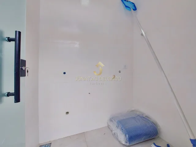 Imagem 10: Casa com piscina e 2 suítes no Jardim Munique - Maringá/PR