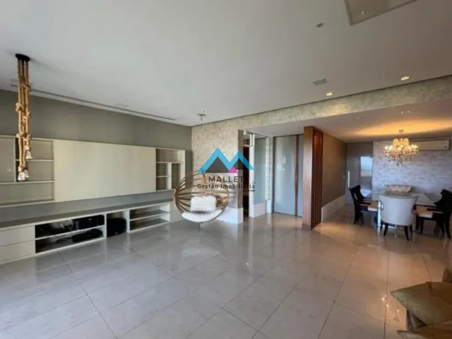 Imagem 12: Lindo apartamento de luxo, 288,54 m², com 4 suítes, todo reformado e mobiliado, à