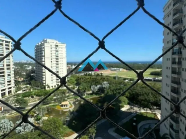 Imagem 16: Lindo apartamento de luxo, 288,54 m², com 4 suítes, todo reformado e mobiliado, à