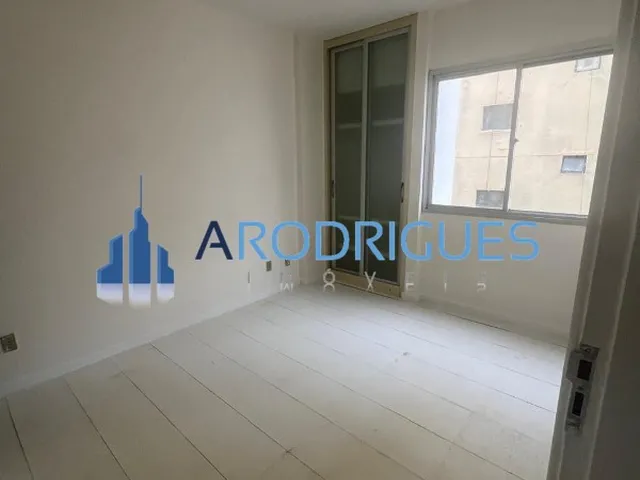 Imagem 3: Apartamento para Venda na Pituba Nascente a 200M da Praia Oportunidade Excelente