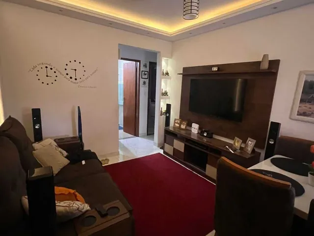 Imagem: O apartamento possui 2 Dormitórios, 1 Banheiro, 1 Vaga na