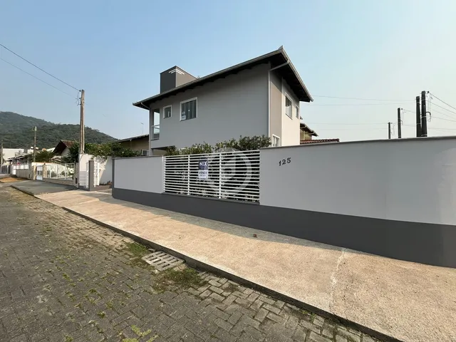 Imagem 9: Sobrado à venda no bairro RIO HERN - Schroeder/SC