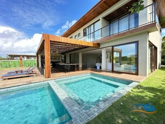 Imagem: Casa de Alto Padrão à Venda em Praia do