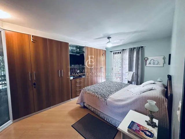 Imagem 15: Sobrado à venda em Curitiba, Ahú, com 3 quartos, 225m²