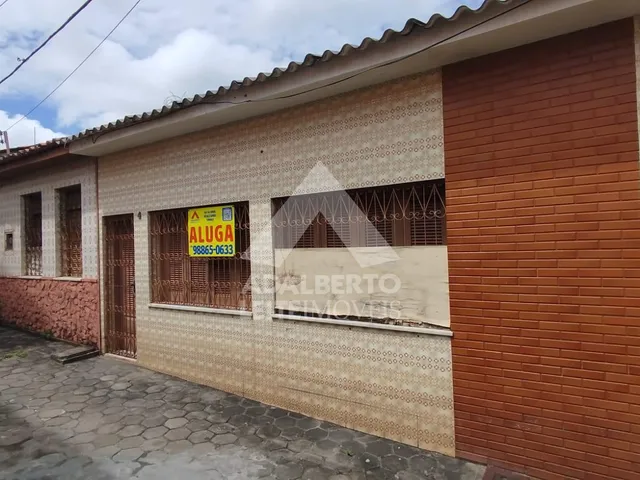 Imagem: A casa possui 2 Dormitórios, 2 Banheiros, 104m² de Área