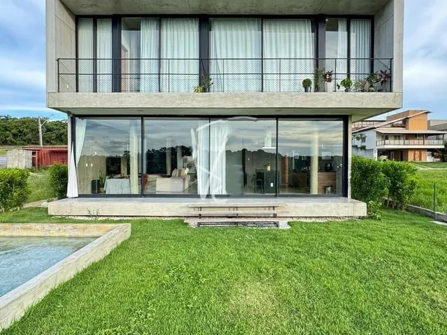 Imagem 5: Casa Duplex 400m², Terreno 756m², 6 quartos, 4 suítes, ; 4 vagas de garagem