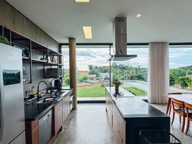 Imagem 7: Casa Duplex 400m², Terreno 756m², 6 quartos, 4 suítes, ; 4 vagas de garagem