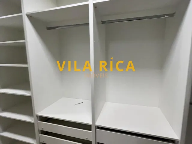 Imagem 10: 3 Dormitórios, 3 Suíte, 4 Banheiro, 2 Vagas na Garagem, 220M² de Área Construída