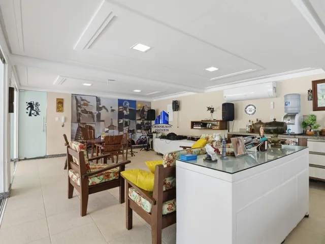 Imagem 3: CASA À VENDA EM ALPHAVILLE I SALVADOR R$ 5.500.000,00 PISCINA, ÁREA GOURMET, 7 SUÍTES