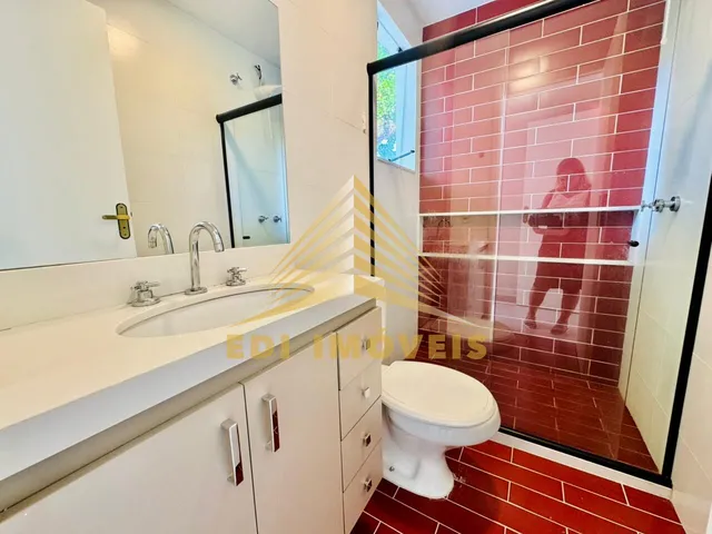 Imagem 13: Casa Padrão em Condomínio 3 Suítes Localização com Muito Verde e Tranquilidade