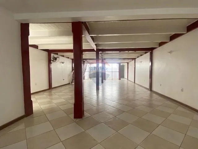 Imagem: Imóvel Comercial com Moradia e Garagem