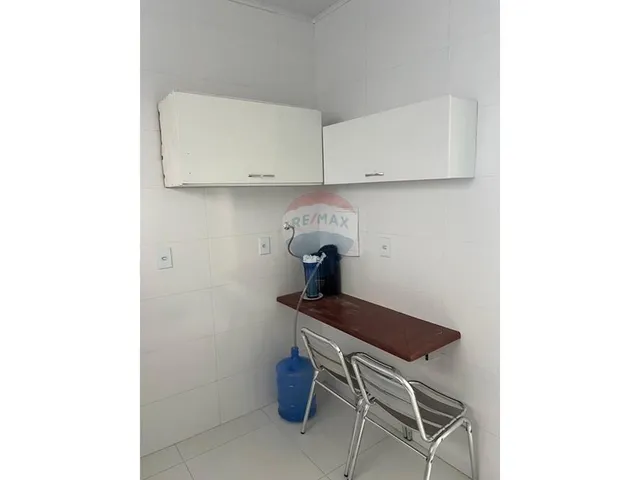 Imagem 4: Imóvel Comercial Próximo Ao Centro com Grande Área - Excelente para Negócios