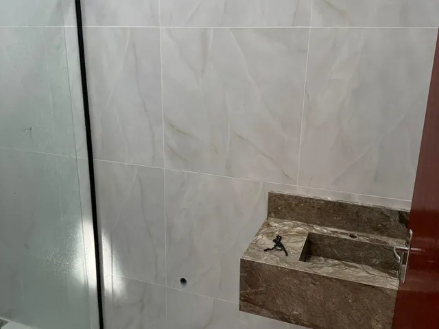 Imagem 4: Casa 03 Dor com suite. em Jardim Diamante - Maringá