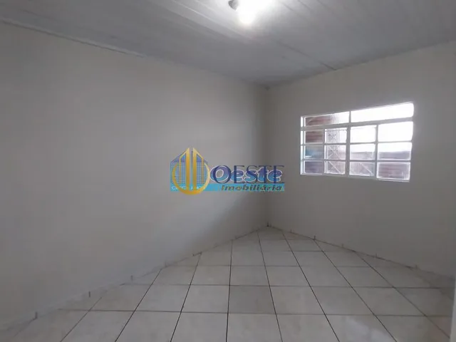 Imagem 12: Duas casas no mesmo terreno, com piscina