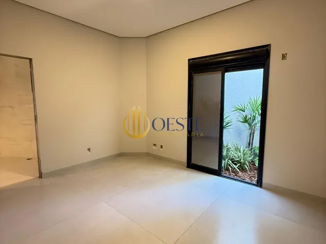 Imagem 8: Casa com 01 suite e 02 dormitórios à venda, CANADA, CASCAVEL - PR