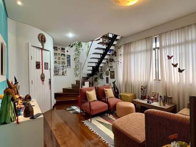 Imagem 2: Cobertura à venda em Sete Lagoas, Mangabeiras, com 3 quartos, 216m²