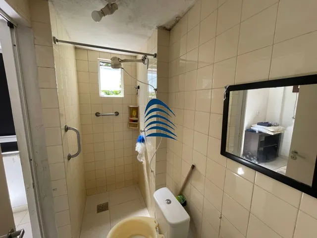 Imagem 13: Apartamento na Pituba, 57M², 2/4, Sala, Varanda Área de Serviço e Banheiro de