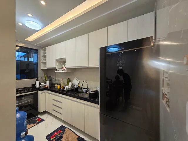 Imagem 1: Oportunidade no Salinas: Apartamento Moderno, Reformado e Pronto para Morar