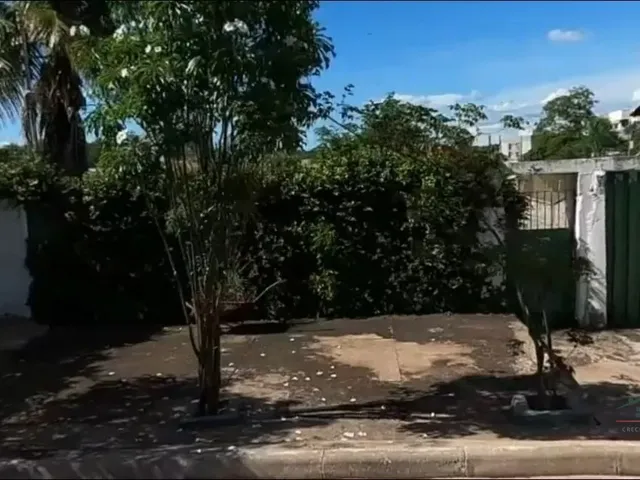Imagem: Terreno residencial ou comercial para venda