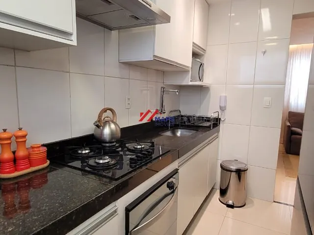 Imagem 3: Apartamento com três quartos, suíte e duas vagas de garagem no bairro Planalto - Belo