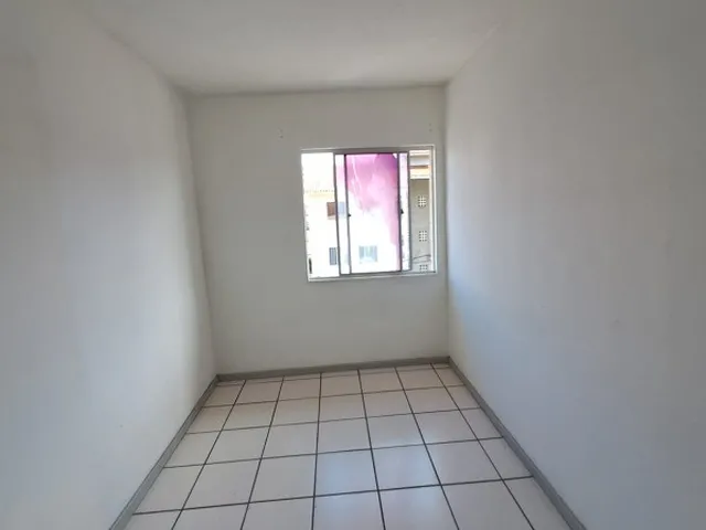 Imagem 4: VENDO APARTAMENTO 37,62 m², Cond. Nova Camaçari, 2/4, sala, cozinha com area de
