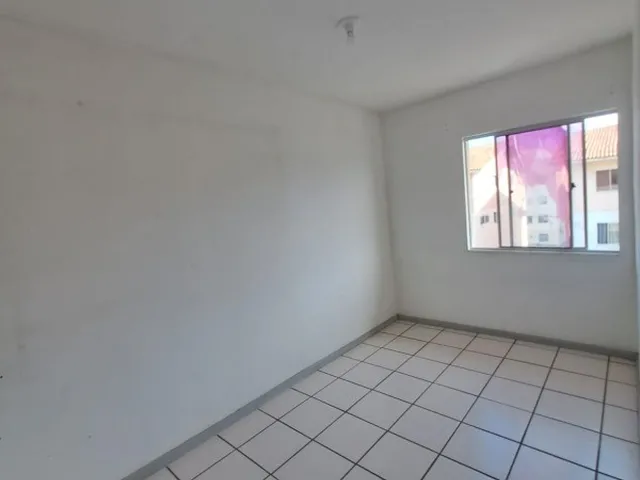 Imagem 14: VENDO APARTAMENTO 37,62 m², Cond. Nova Camaçari, 2/4, sala, cozinha com area de
