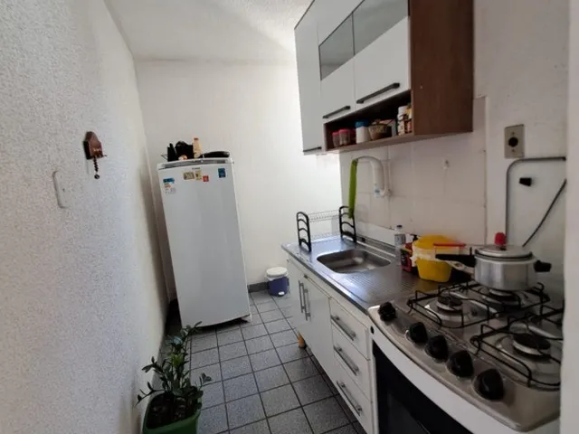 Imagem 13: VENDO APARTAMENTO 37,62 m², Cond. Nova Camaçari, 2/4, sala, cozinha com area de