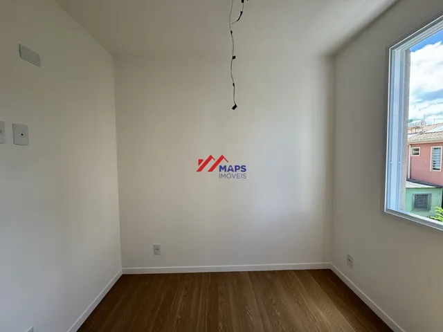 Imagem 5: Apartamento com três quartos, suíte e duas vagas de garagem à venda no bairro Sagrada