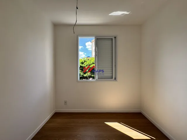 Imagem 3: Apartamento com três quartos, suíte e duas vagas de garagem à venda no bairro Sagrada