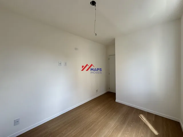 Imagem 12: Apartamento com três quartos, suíte e duas vagas de garagem à venda no bairro Sagrada