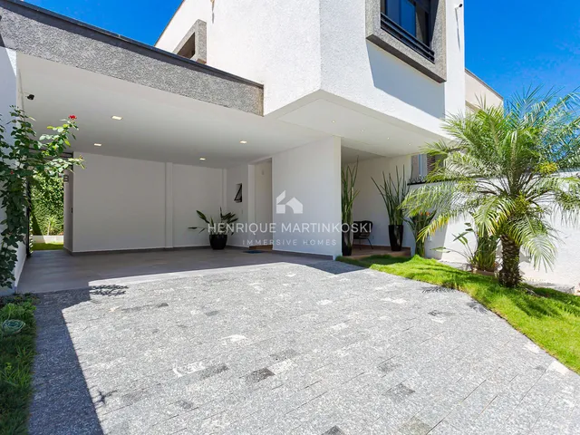 Imagem 4: Casa no Ecoville com 3 Suítes, Quintal com Churrasqueira e 182m² Privativos