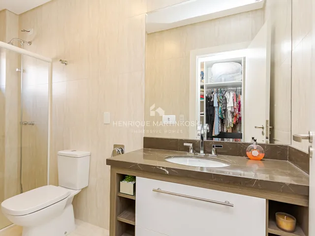 Imagem 7: Casa no Ecoville com 3 Suítes, Quintal com Churrasqueira e 182m² Privativos