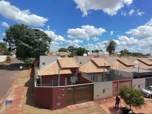 Imagem: Casa À Venda - Bairro Rita Vieira