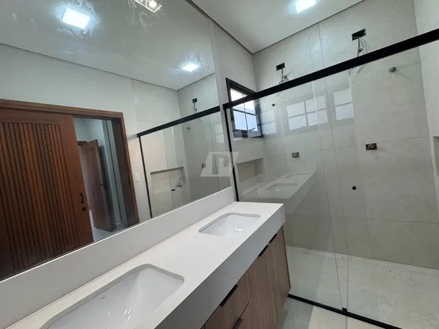 Imagem 9: Casa em condomínio à venda em Piracicaba-SP, bairro Ondas. 3 quartos, 3 suítes, 1