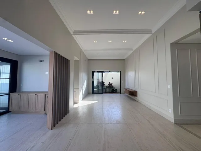 Imagem 15: Casa em condomínio à venda em Piracicaba-SP, bairro Ondas. 3 quartos, 3 suítes, 1