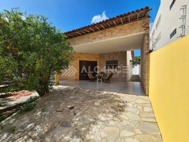 Imagem: Casa - 4 Suítes - 200 m² - Altiplano Cabo