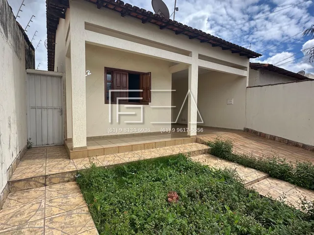 Imagem 1: CASA DE 03 QUARTOS À VENDA – ÓTIMA OPORTUNIDADE!