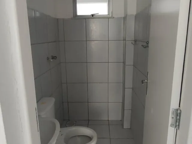 Imagem 2: Vende- Se Apto com 02 Quartos em Horizonte!!!