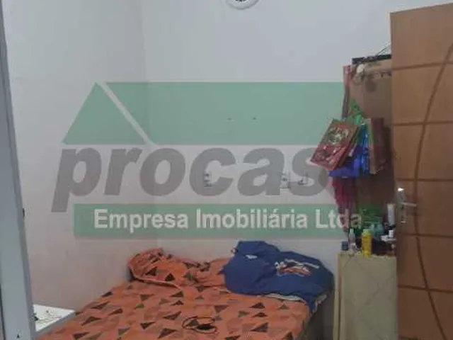 Imagem 9: Casa de rua : / Residencial / Coroado