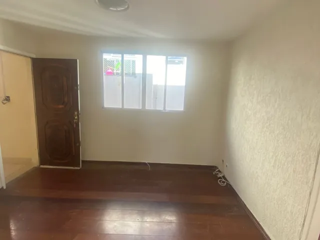 Imagem: Apartamento com 2 Quartos À Venda no Bairro