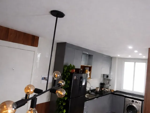 Imagem: Apartamento com 2 Quartos À Venda no Bairro