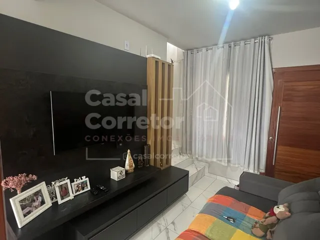 Imagem 3: Linda Casa Sobrado com 2 Dormitórios