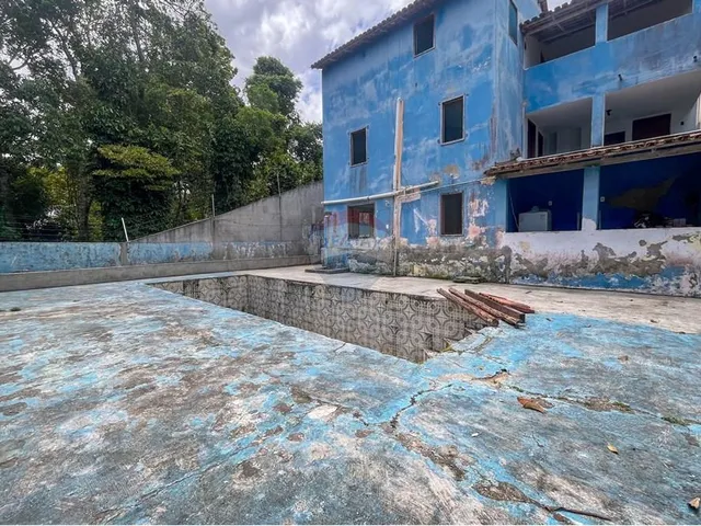 Imagem 3: Casa com 3 Pavimentos no Village III – Ideal para Moradia ou Investimento