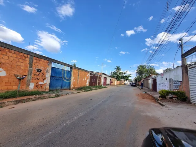 Imagem 7: Casa 3 Quartos | 2 Lojas Comerciais, Lote de 900m²