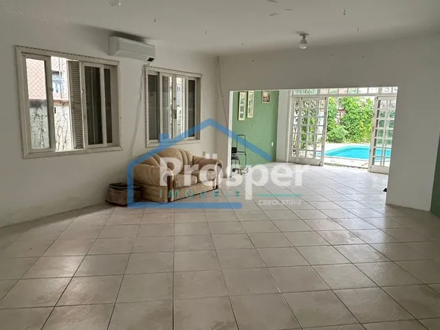 Imagem 3: Casa com 3 Quartos no América, Joinville/Sc