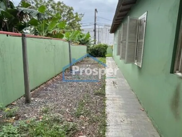 Imagem 2: Casa com 3 Quartos no América, Joinville/Sc