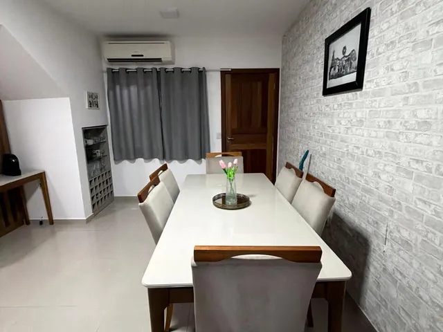 Imagem 5: Espetacular: Sobrado de Alto Padrão com Piscina e Área Gourmet: Nova Palhoça!