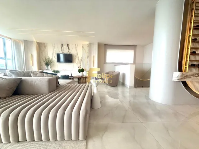 Imagem 11: LUXUOSA COBERTURA COM 4 SUÍTES, FINAMENTE DECORADA, SOL DA MANHÃ, VISTA MAR, À VENDA